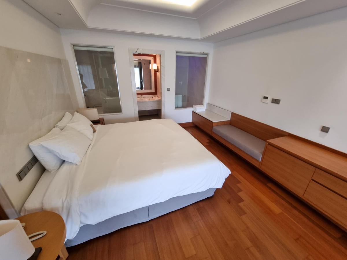 ไพน์ โกรฟ โฮเต็ล Hotel Gimhae ภายนอก รูปภาพ