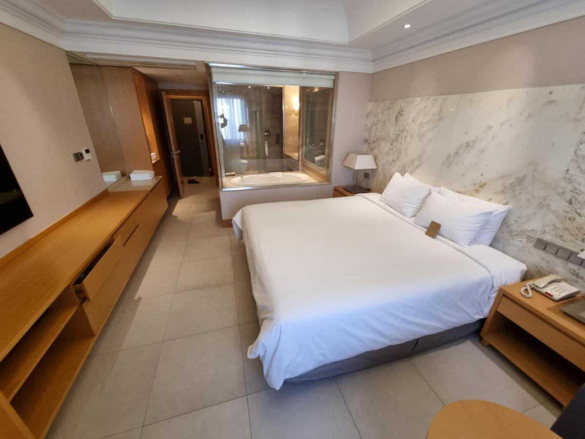 ไพน์ โกรฟ โฮเต็ล Hotel Gimhae ภายนอก รูปภาพ